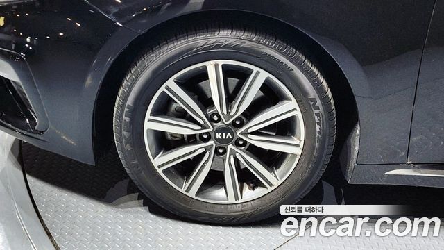 Kia K5 из Кореи Encar