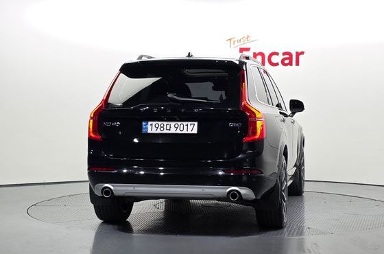 Volvo XC90 D5 Momentum — пробег 89 304 км — фото 4 из 5
