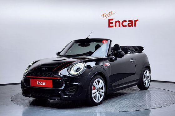 Mini Cooper Convertible JCW 3rd — пробег 45 310 км — фото 1 из 5