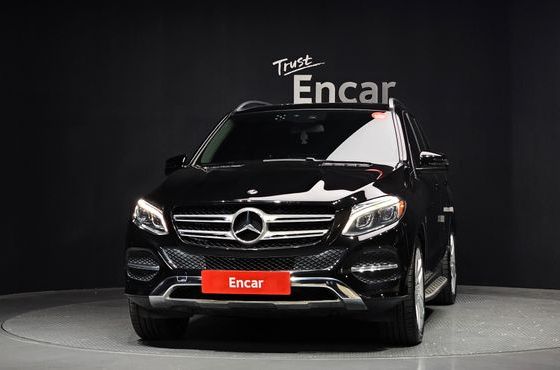 Mercedes-Benz GLE-Class GLE350 d 4MATIC — пробег 120 028 км — фото 3 из 5