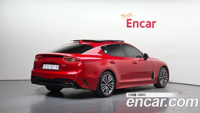 Kia Stinger из Кореи Encar
