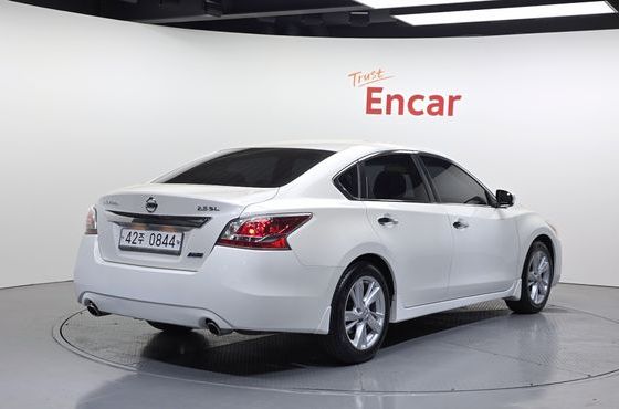 Nissan Altima 2.5 L33 — пробег 123 398 км — фото 2 из 5