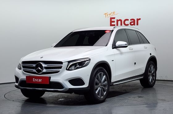Mercedes-Benz GLC-Class GLC350e 4MATIC — пробег 72 128 км — фото 1 из 5