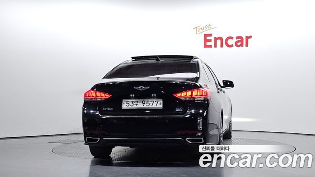 Hyundai Genesis из Кореи Encar