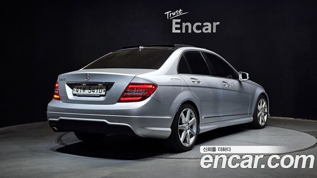 Mercedes-Benz C-Class из Кореи Encar