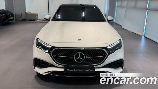 Mercedes-Benz E-Class E300 4MATIC AMG Line — пробег 12 350 км — фото 3 из 5