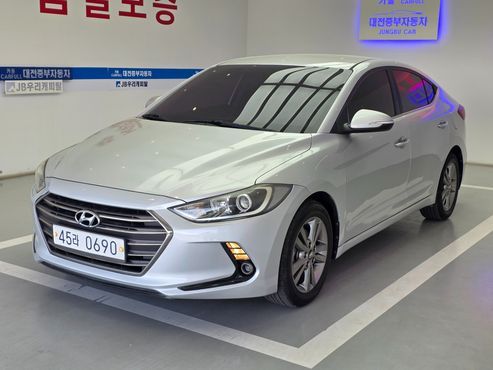 Hyundai AVANTE 1.6 GDI Modern — пробег 129 000 км — фото 1 из 5