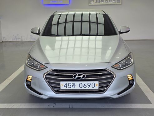 Hyundai AVANTE 1.6 GDI Modern — пробег 129 000 км — фото 3 из 5