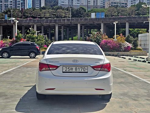 Hyundai Sonata CVVL Smart — пробег 111 424 км — фото 4 из 5