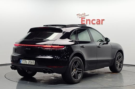 Porsche Macan 2.0 95B — пробег 57 970 км — фото 2 из 5