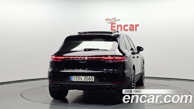 Porsche Macan из Кореи Encar