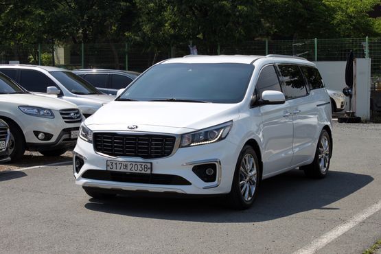 Kia Carnival 9-Seater Prstige — пробег 160 981 км — фото 1 из 5
