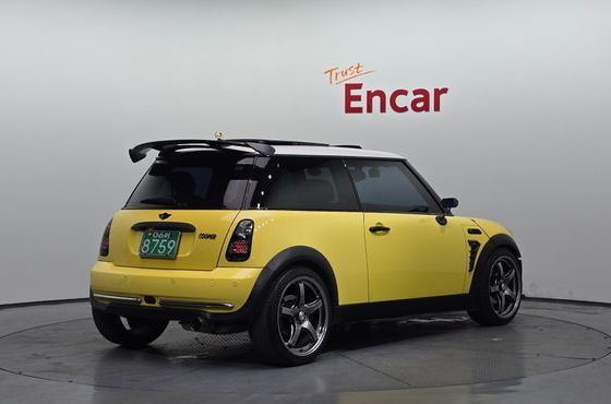 Mini Cooper Standard First Generation — пробег 103 144 км — фото 2 из 5