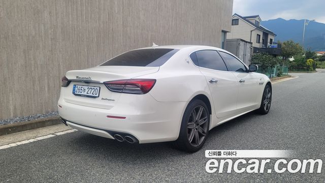 Maserati Quattroporte из Кореи Encar
