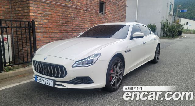 Maserati Quattroporte из Кореи Encar