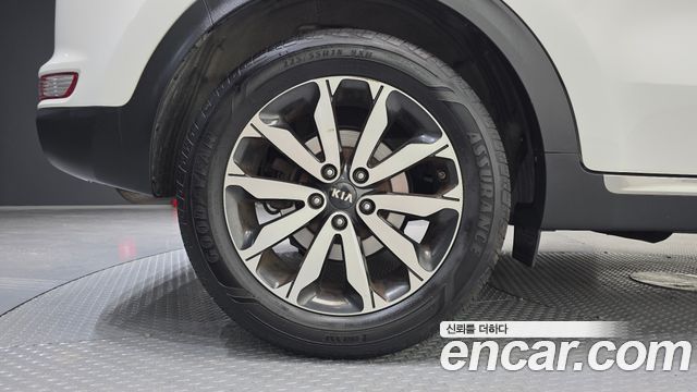 Kia Sportage из Кореи Encar