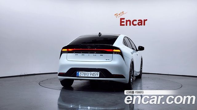 Toyota Prius из Кореи Encar