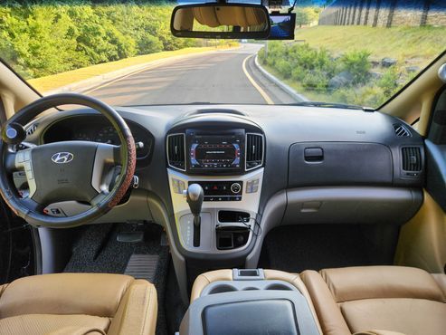 Hyundai Starex Extraordinary Equipment-Installed Vehicle — пробег 185 000 км — фото 5 из 5