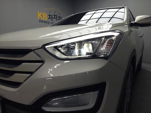 Hyundai Santafe Diesel(e-VGT) 2.2 4WD Premium — пробег 209 000 км — фото 2 из 5