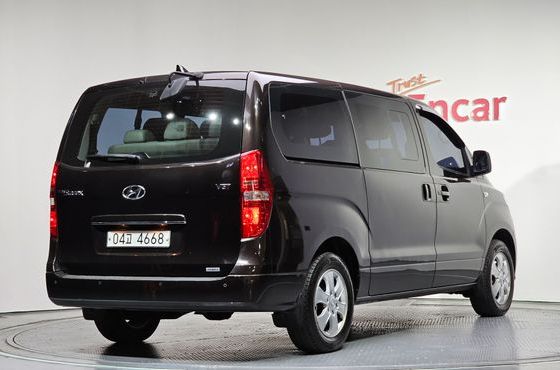 Hyundai Starex 4WD Urban 9-Seater Premium — пробег 102 013 км — фото 2 из 5