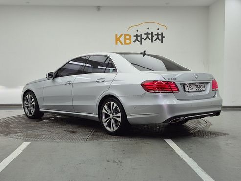 Mercedes-Benz E-Class E300 4MATIC Avantgarde — пробег 159 736 км — фото 3 из 5