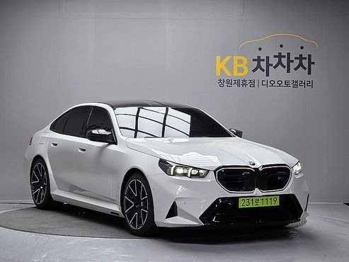 BMW M5 M5 Sedan — пробег 8 906 км — фото 5 из 5