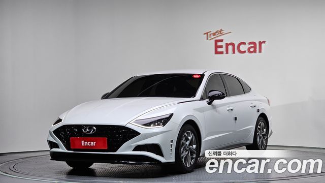 Hyundai Sonata 2.0 Premium Plus — пробег 54 752 км — фото 1 из 5