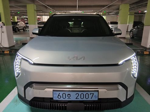 Kia EV3 Long Range 2WD Earth — пробег 1 023 км — фото 1 из 5