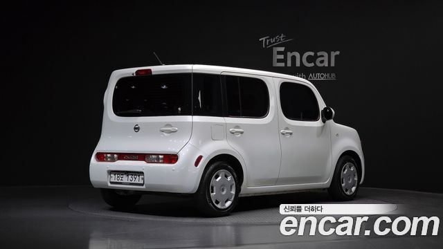 Nissan Cube из Кореи Encar