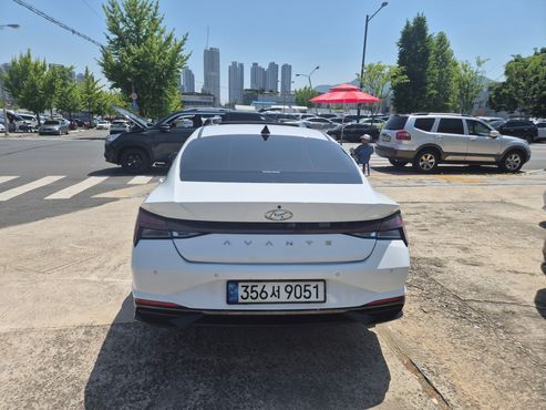 Hyundai AVANTE 1.6 Inspiration — пробег 38 384 км — фото 4 из 5