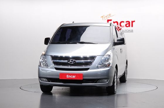 Hyundai Starex 5-Seater VAN CVX Luxury — пробег 146 247 км — фото 3 из 5