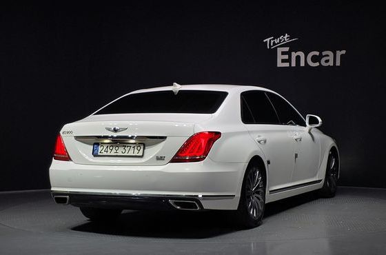 Genesis EQ900 3.3 T-GDI AWD Prestige — пробег 196 207 км — фото 2 из 5