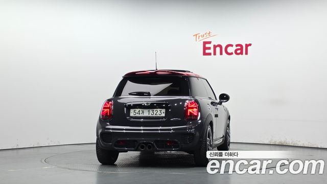 Mini Cooper из Кореи Encar