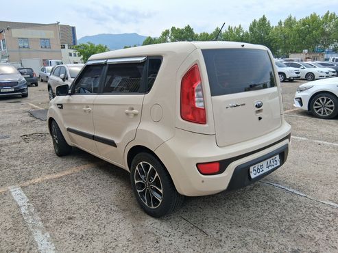 Kia Soul 1.6 GDi Luxury — пробег 115 629 км — фото 4 из 5