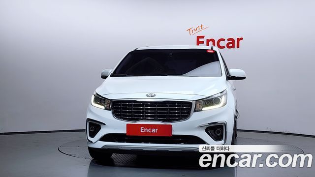 Kia Carnival из Кореи Encar