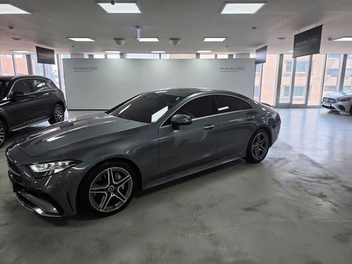 Mercedes-Benz CLS-Class CLS300d 4MATIC — пробег 59 723 км — фото 1 из 5