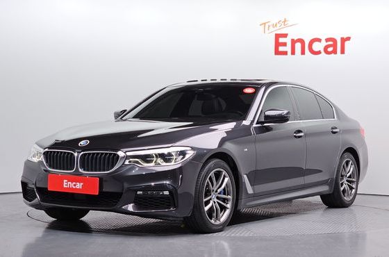 BMW 5-Series 530i xDrive M Sport Package — пробег 130 481 км — фото 1 из 5