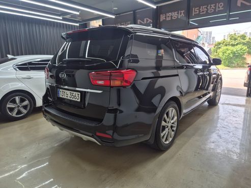 Kia Carnival 9-Seater Prstige — пробег 149 083 км — фото 5 из 5
