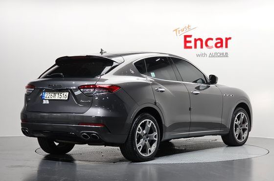 Maserati Levante 3.0 AWD GranSport — пробег 91 798 км — фото 2 из 5