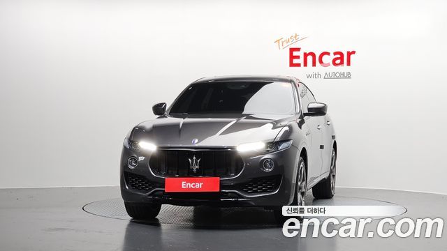 Maserati Levante из Кореи Encar