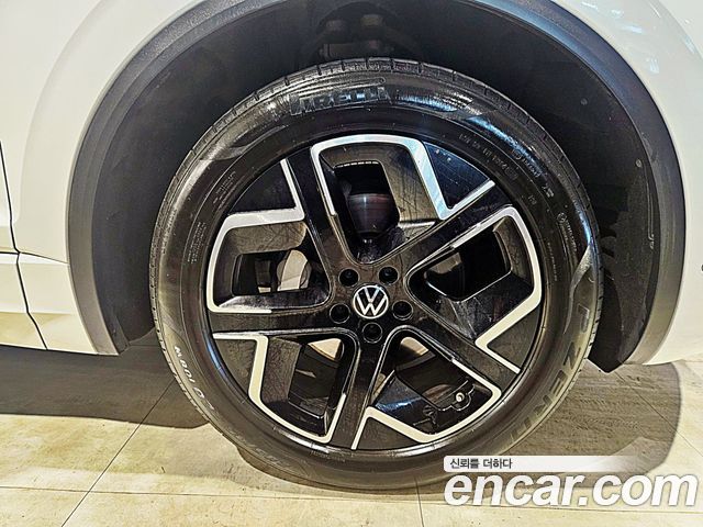 Volkswagen Touareg 3.0 TDI Prestige — пробег 38 069 км — фото 5 из 5