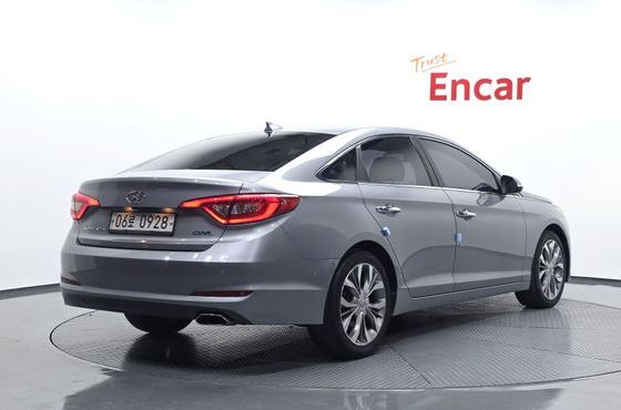 Hyundai Sonata 2.0 Premium Special — пробег 118 036 км — фото 2 из 5