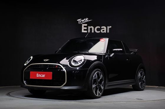 Mini Cooper Convertible Favoured — пробег 3 918 км — фото 1 из 5