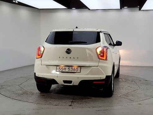 Ssangyong TIBOLI TX 2WD — пробег 144 000 км — фото 3 из 5