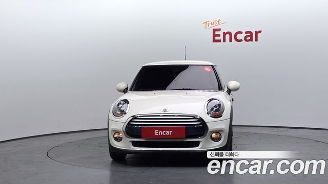 Mini Cooper Standard 3rd — пробег 66 861 км — фото 3 из 5