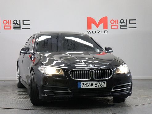 BMW 5-Series 520d xDrive — пробег 393 000 км — фото 2 из 5