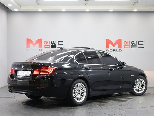 BMW 5-Series 520d xDrive — пробег 393 000 км — фото 4 из 5