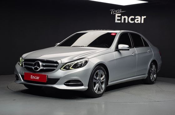 Mercedes-Benz E-Class E220 CDI Avantgarde — пробег 99 501 км — фото 1 из 5