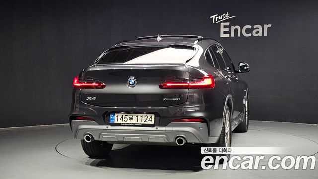 BMW X4 xDrive20i M Sports X Onlile Exclusive Edition — пробег 16 183 км — фото 4 из 5