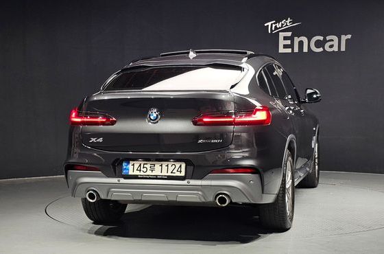 BMW X4 xDrive20i M Sports X Onlile Exclusive Edition — пробег 16 183 км — фото 4 из 5